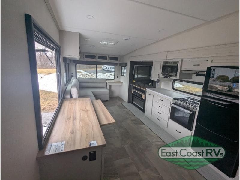 East Coast RV Specialists Reports Increased RV Inventory Turnover in Q2